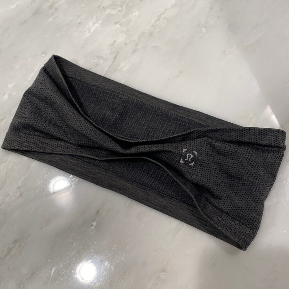 Lululemon Vent Tech Headband - OS